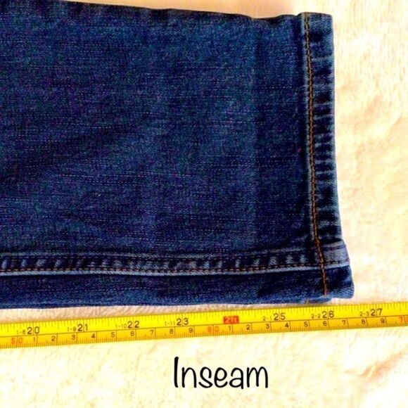 FREE PEOPLE EMBROIDERED ANKLE SKINNY JEANS XS (or Jr’s) NWT - Picture 14 of 16